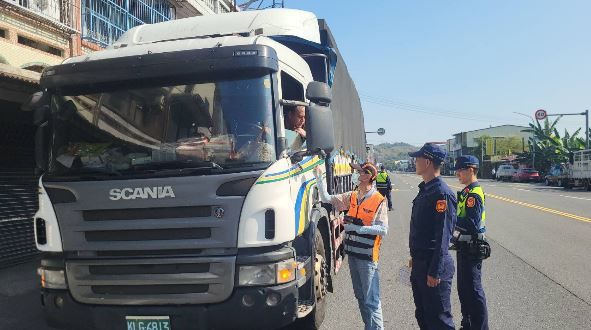 高雄道路安全會報：多管齊下防制大型車輛事故