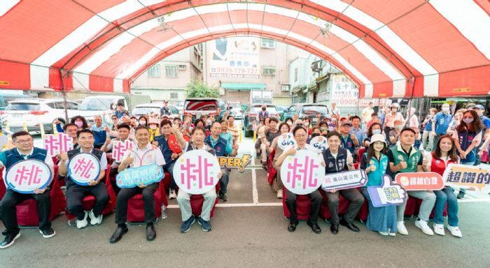 桃園龜山中和南路攤集區迎來全新風貌，改善工程注入歷史與現代美學活力