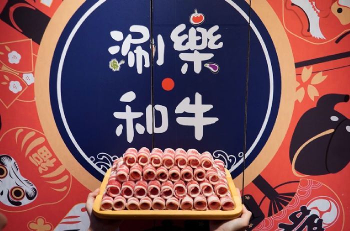 萬豪酒店皇怡咖啡廳獻上「雙人輕奢午茶」體驗，紐約經典LADY M千層蛋糕與香醇飲品的完美邂逅
