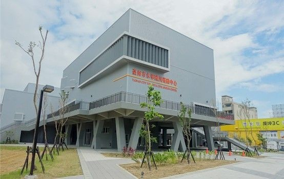 春節全家一起運動,迎接健康新一年! 春節全家一起運動,迎接健康新一年!