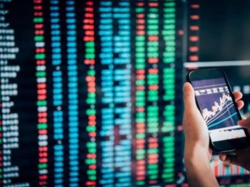 台股2萬點再創新高，台股早盤漲逾300點，台積電開盤漲35元