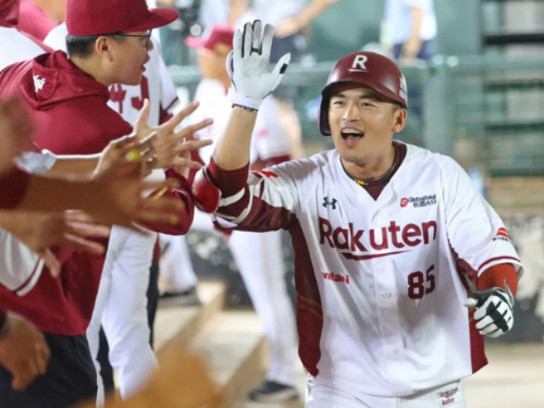 陳俊秀陽春砲＋梁家榮朱育賢連番開轟！桃猿5比3逆襲悍將，與龍並列下半季龍頭