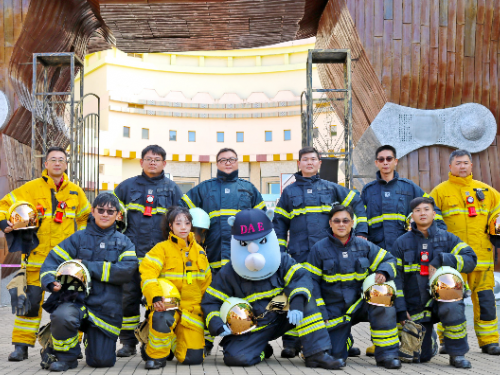 1/19~1/21打火英雄 來義大遊樂世界放假只要119元！  奇幻．旅程．和你 義大國際大秀「奇幻之旅」雙人只要399元