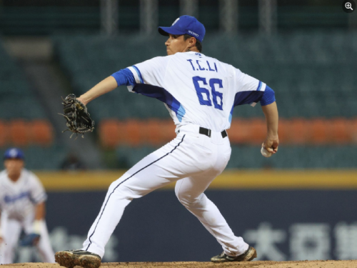 悍將火熱爭議中奪勝！丘昌榮為好球帶大怒 首席教練幾乎被驅逐出場