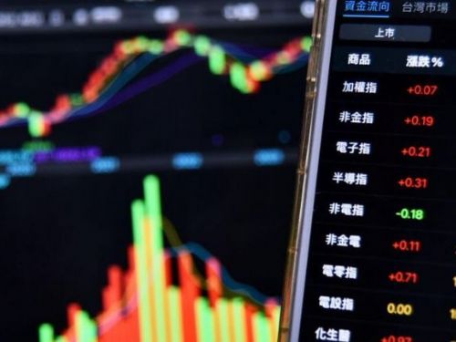 台股開春翻黑跌77點收17,853點 台積電收平盤、航運族群強勢