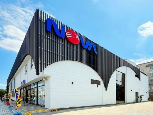 NOVA進駐高雄鳳山！南部首家旗艦店5月16日盛大開幕，引領科技消費新風潮，攜手產業轉型點亮數位新商圈