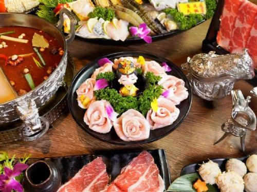 母親節限定！宮廷火鍋「問鼎」特別活動 5/9~5/31