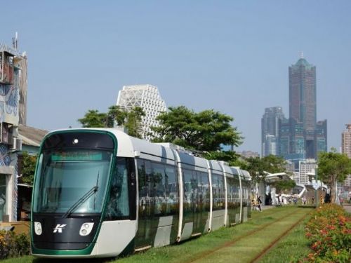 利用5G技術提升輕軌交通安全，降低輕軌事故發生率