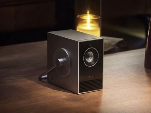 LG推4K新款智慧顯示器 再出CineBeam Qube高質感投影機、支援串流影音