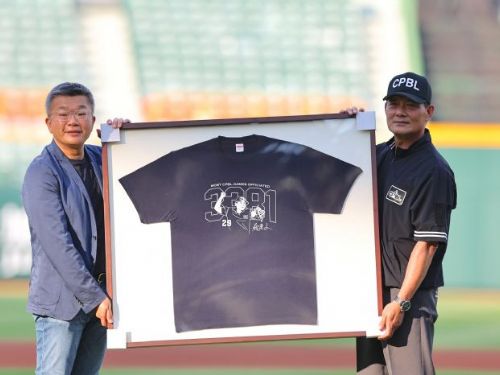 蘇建文資深裁判引退，專業生涯揮別