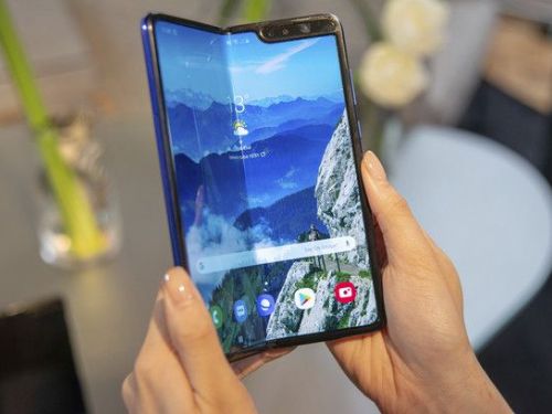 折疊式手機市場成長趨緩！研究調查：蘋果是否加入成關鍵