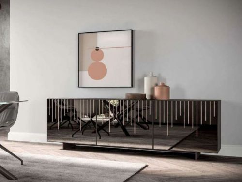 餐邊櫃：實用與風格的完美結合