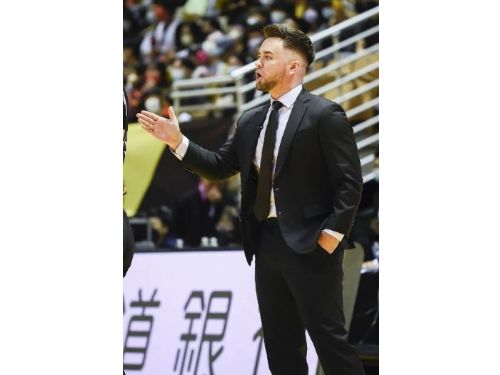 拚年度教練獎！國王主帥萊恩：去年夏天都4、5點開始上工