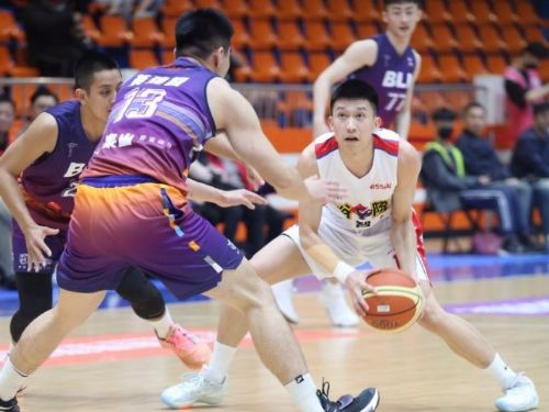 陳品銓攻守俱佳 助裕隆擊退柏力力摘階段首勝