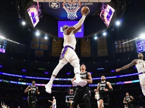 詹姆斯：我無需對狄龍的言論發佈宣言 努力贏球最關鍵