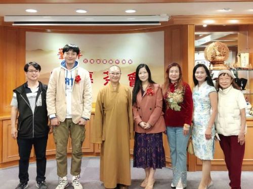 《峯年》石膏版畫創作海峽兩岸藝術家聯展 佛光緣美術館/屏東館開展