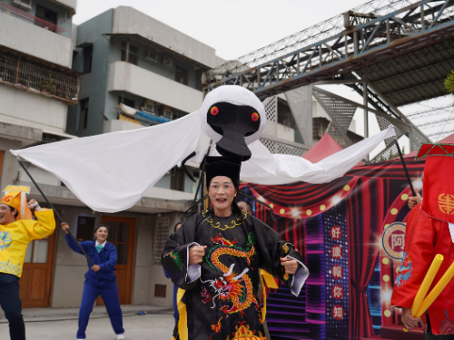 紙風車屏東團首演：「阿猴落地掃」週末屏菸活動