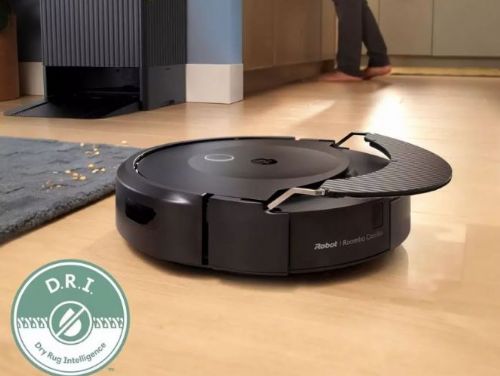 iRobot 推出 Roomba Combo 10 Max 掃拖機器人：自動清洗與烘乾拖布功能