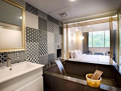 北投老字號「熱海大飯店」宣布2/29熄燈，開業逾50年的歷史落幕，網友淚洒：滿懷回憶