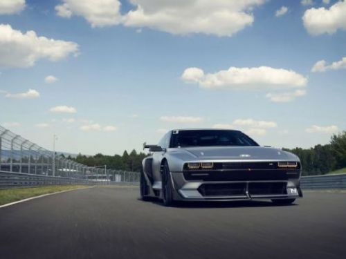 現代汽車擴展電動車布局：Genesis Magma超跑即將量產，21款新車蓄勢待發