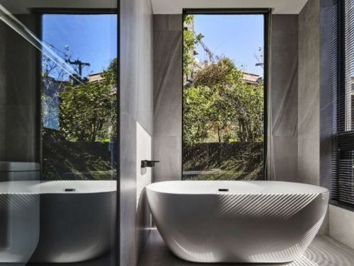 打造質感衛浴空間，挑選浴室磁磚的小技巧