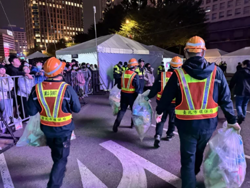 北市2024跨年晚會爆人潮 產出22.3噸垃圾