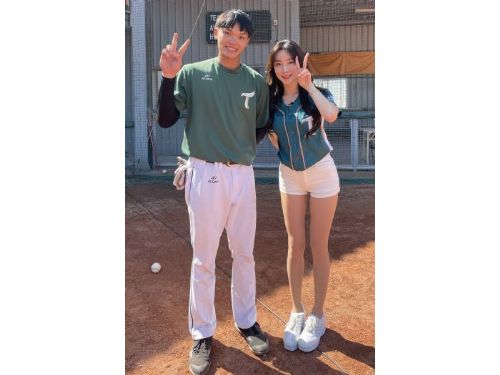 韓國啦啦隊女神安芝儇為台鋼集團注入星光：啦啦隊培訓與球員互動充滿活力