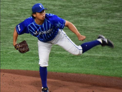 今永昇太與戶鄉翔征驚艷投手對決！橫濱2比1擊敗巨人，今永昇太投出15次三振平隊史紀錄。
