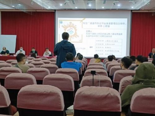 高雄市通過《外送平台業者管理自治條例》：保障外送員權益，提升服務品質