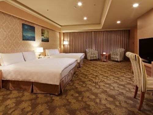 金龍迎新春，輕鬆遊義大！豪華住宿、美味用餐雙享優惠