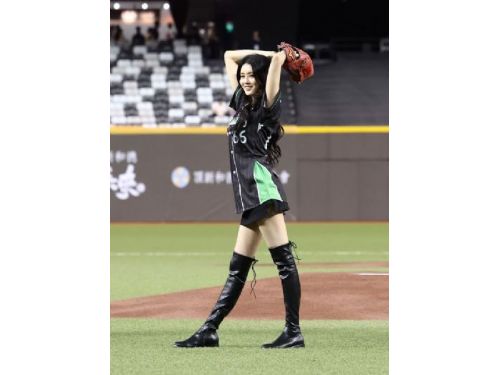 暗黑破壞神IV X 味全龍 主題日狂熱點燃大巨蛋，玩家與球迷同樂共享精彩時刻