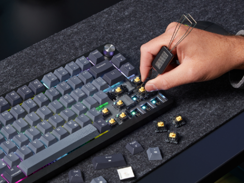 Corsair推出K65 PLUS WIRELESS可客製化機械式鍵盤，搭載多種連接方式及可更換鍵軸模組功能