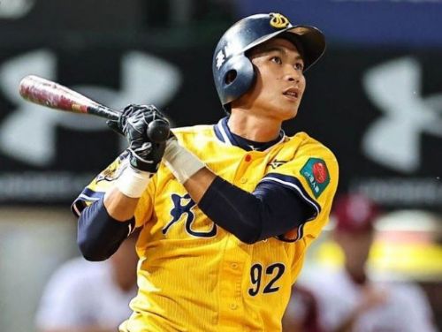 岳政華獲得50%加薪，刷新兄弟隊加薪幅度紀錄