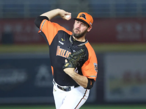 羅昂精彩8局無失分，統一獅擊敗桃猿延長戰奪勝