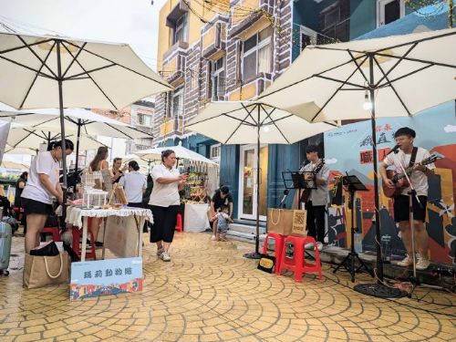 屏屏連線，等你來職人町、智慧農業學校找茶！