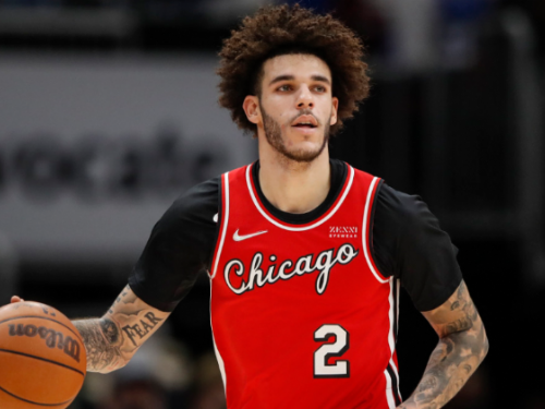 公牛隊球星Lonzo Ball將面臨第3次膝蓋手術，新賽季報銷