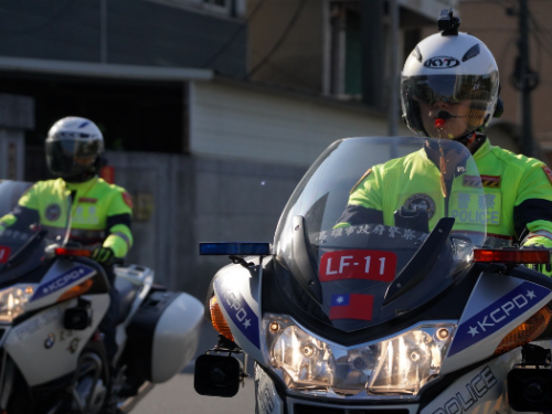 高市警採漸進式管制，縮短國際自由車環臺最後一站等候時間更有效率