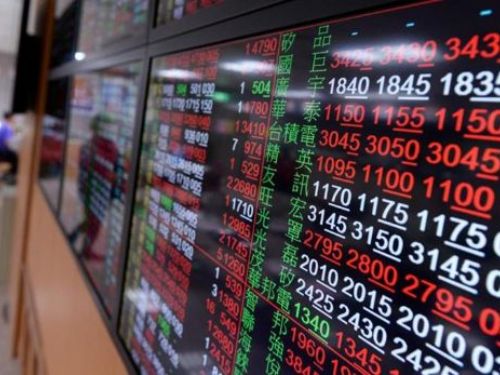 台股自萬八高點回落震盪  開盤下跌17點  台積電開盤上漲2元至644元