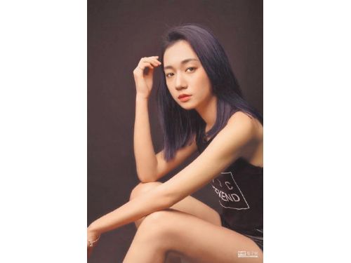 網路上傳出吳卓源涉嫌與朱軒洋有不正當關係的消息，引起熱議。朱軒洋的網紅女友忍不住開嗆，質問吳卓源是否與朱軒洋有染。