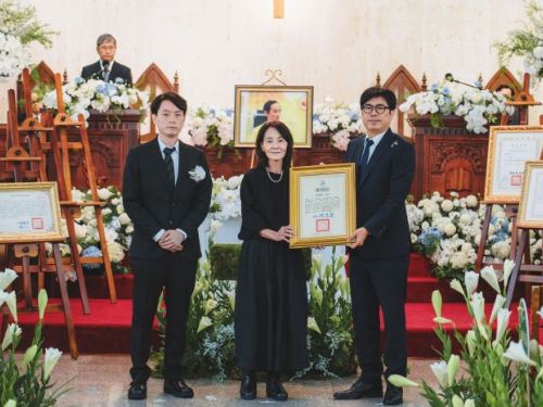 綠色教父曾貴海的溫暖告別：文學、醫療、社運界攜手送行