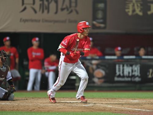 天母場鬥法！龍將與獅子大戰一場