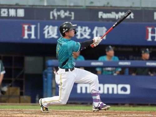 台鋼雄鷹連勝不止，火力全開再創紀錄