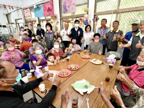 視察內門三平社區關懷據點 陳其邁：目標4年內增至650處