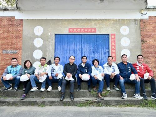 視察國定古蹟鳳山無線電信所 陳其邁盼中央地方攜手合作、將最美歷史記憶留給市民