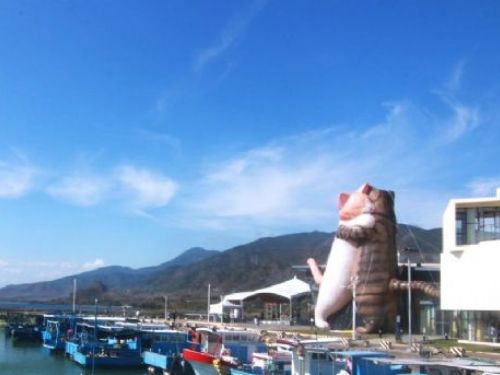 日本療癒系貓狗木雕展：萌趣登陸屏東！