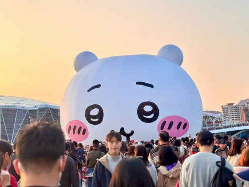 2025高雄冬日遊樂園 | 親子樂園、可愛主題列車及燈光展演，春節好玩又好逛