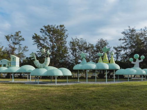 大鵬灣春節新亮點！「雲光島」夜光雕塑與沙雕展帶來無限魅力