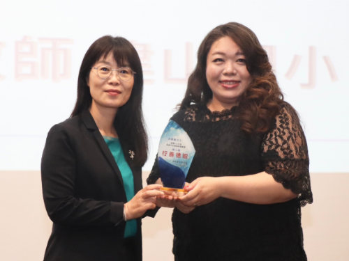 高雄市教育局表揚社會教育、藝術教育貢獻獎 仁寶電腦、高師大退休教授黃久娟等獲獎