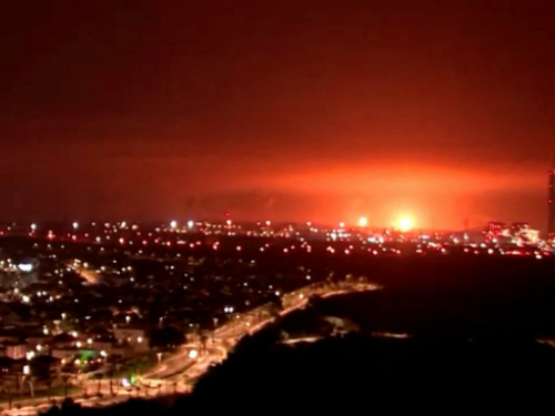 以色列擴大地攻　炮火連連夜空通紅　爆炸令加沙近乎全面斷網