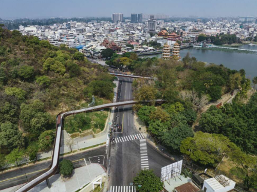 Coldplay酷玩樂團、梁文音高雄熱唱  觀光局力推玩樂景點與粉絲同歡